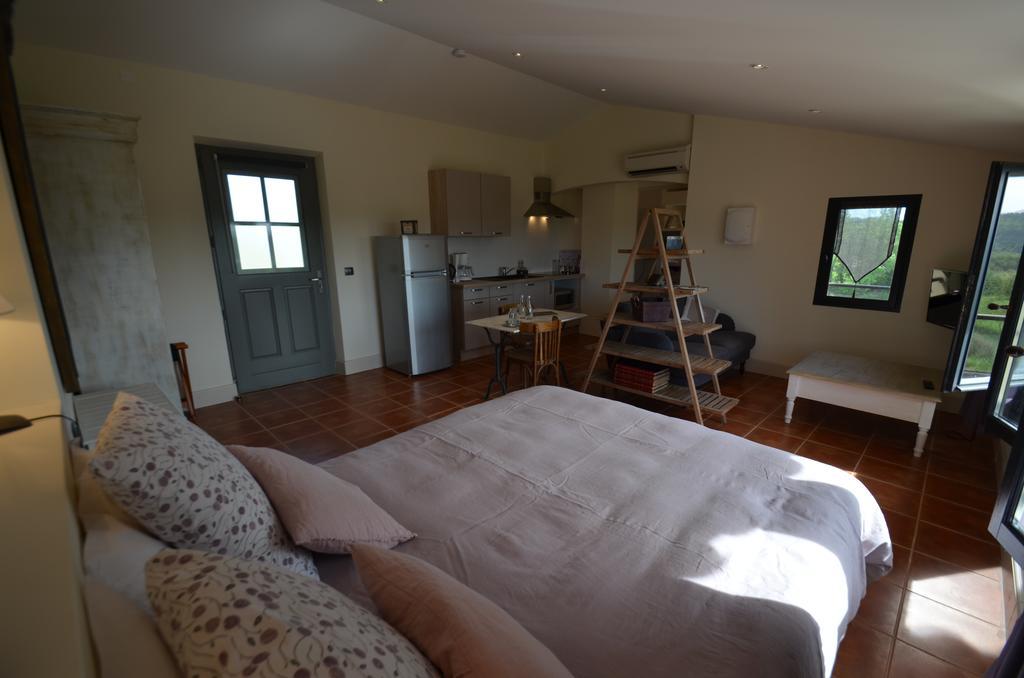 Bastide Saint Maurin Couette-café